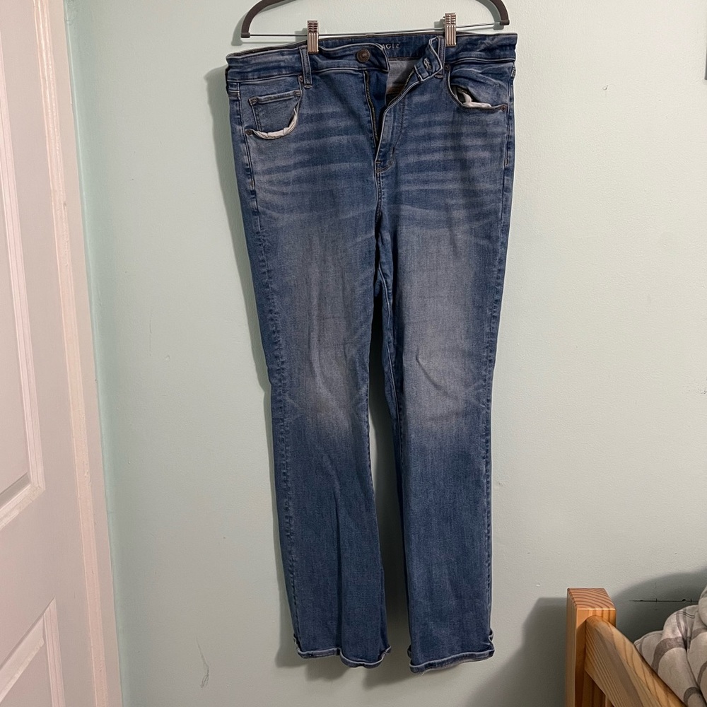 American Eagle Hi Rise Skinny Kick - Size 18